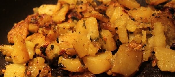 Potato Subzi with Dried Fenugreek and Fennel. Easy recipe ready in half an hour. Serve this hot with curries or Daal soups, rotis or rice! Vegan and Gluten Free Recipe. #glutenfree #veganricha #vegan