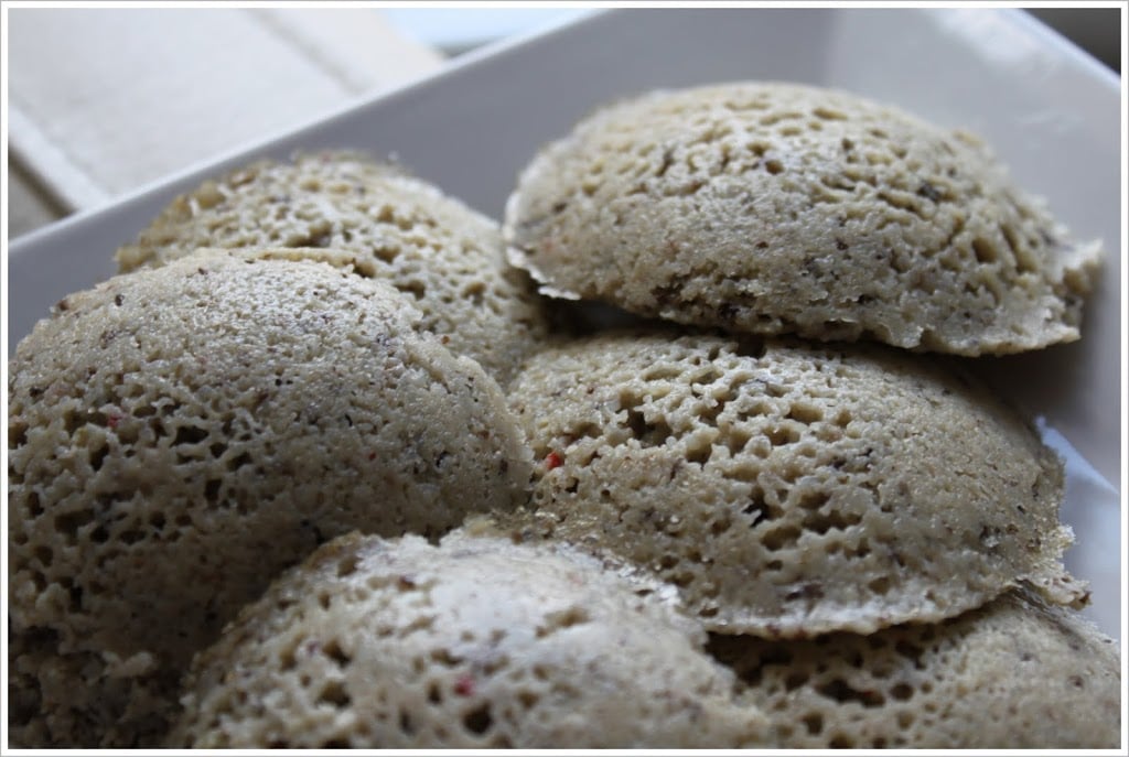 Multi Grain Idli (steamed lentil and rice cakes). A healthy and delicious breakfast, lunch or snack. Vegan, Gluten Free and Oil Free Recipe. #glutenfree #veganricha #vegan