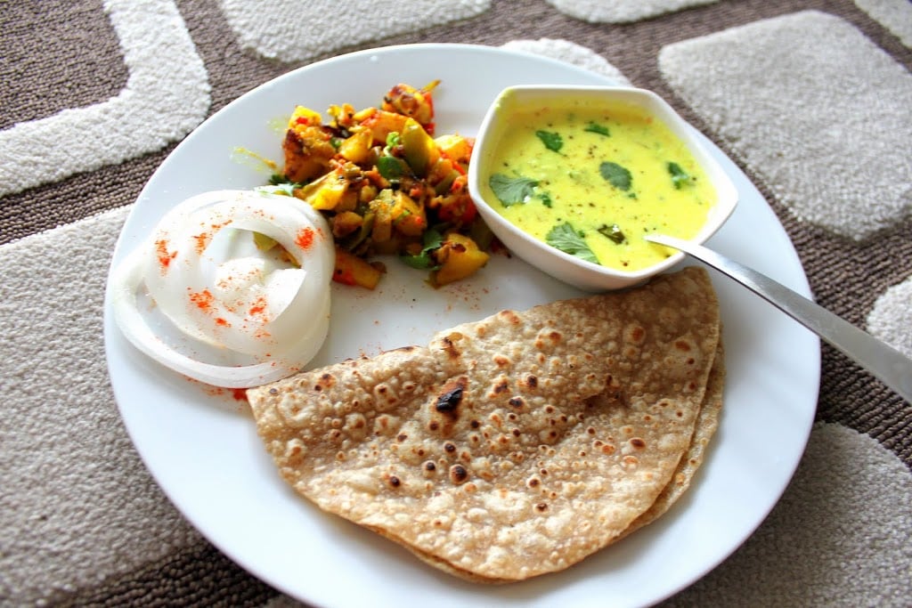 Tempered Cashew Yogurt, Spiced Potatoes and Bell Peppers with Indian Flat Bread (Kadhi, Aloo Shimla Mirch, Roti)! Vegan and Gluten Free Recipe. #glutenfree #veganricha #vegan