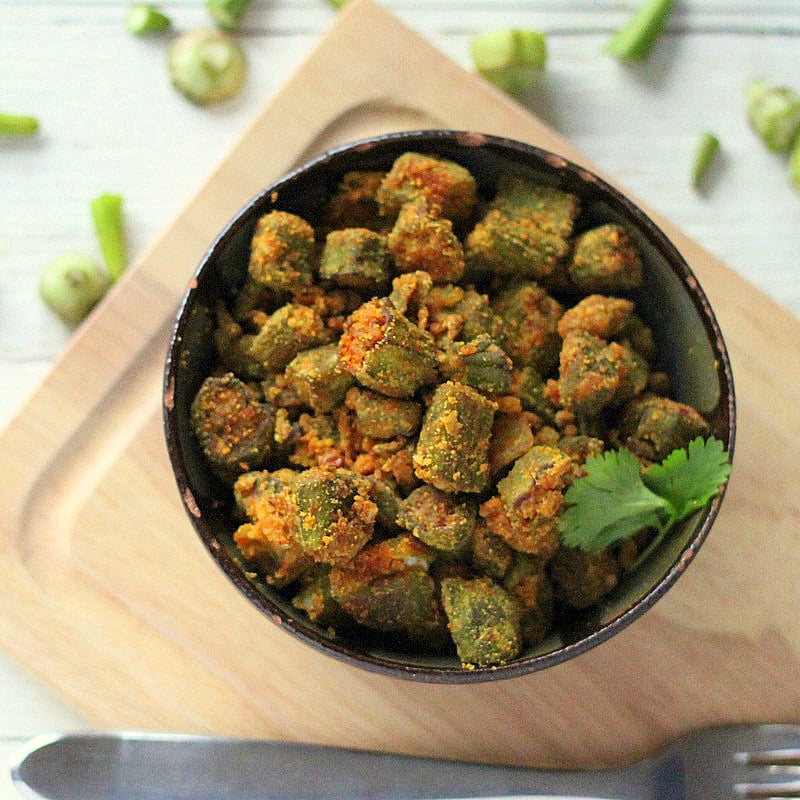 Bhindi Zunka (Okra cooked with chickpea flour and spices). Delicious, crispy okra that makes a great snack or appetizer. Vegan and Gluten Free Recipe. #glutenfree #veganricha #vegan