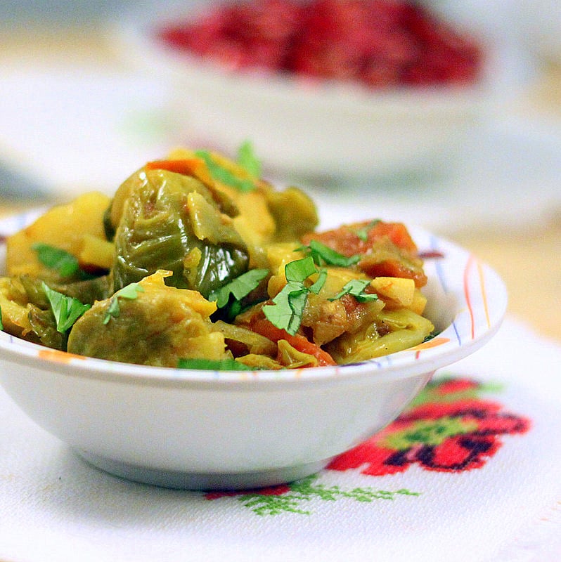 Brussels sprouts and potato in tomato gravy. A delicious, healthy and delicious dish. Vegan and Gluten Free Recipe. #glutenfree #veganricha #vegan
