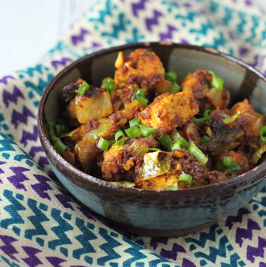 Amazing Keralan Tempeh Chili Roast. Vegan version of Kerala Beef/Chicken Chili Roast. Spicy flavorful Indian Main. Vegan Gluten-free Nut-free Recipe. | VeganRicha.com #veganricha