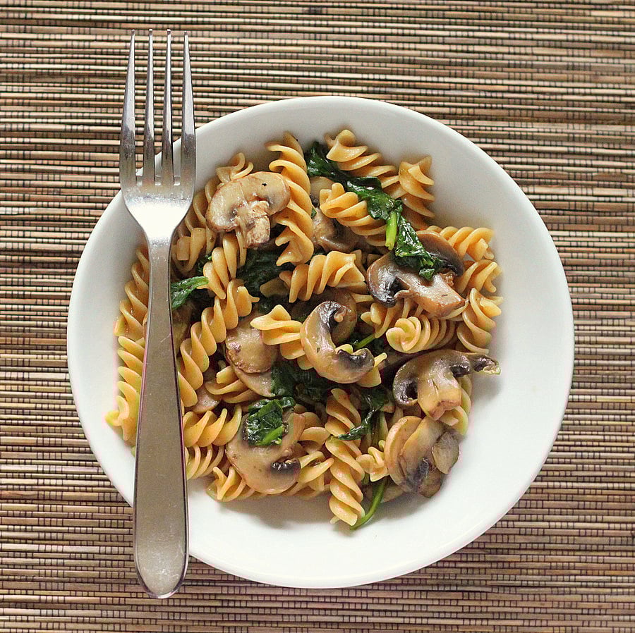 Spinach and Browned Mushroom Fusilli | Vegan Richa