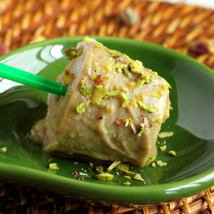 Creamy Pistachio Almond Cardamom Popsicle - Indian Pista Kulfi Dessert. Non Dairy Ice Cream. Vegan Gluten-free Soy-free Recipe.