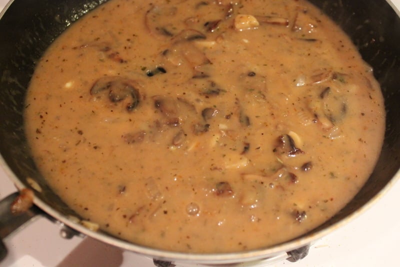 Cauliflower Steaks with Mushroom Gravy | https://veganricha.com #Vegan #Glutenfree #holiday #Cauliflower