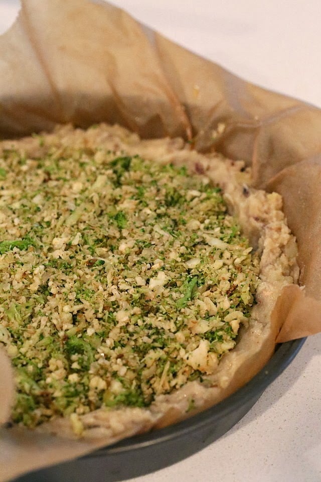 Cauliflower Broccoli Masala Pie with Black eyed Pea Potato Crust | VeganRicha.com #vegan #glutenfree #grainfree