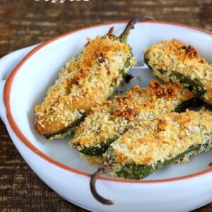 These Baked Vegan Jalapeno poppers are filled with my cheesy Jalapeno popper dip. Rolled up in breadcrumbs and baked to perfection. #glutenfree #veganricha #vegan
