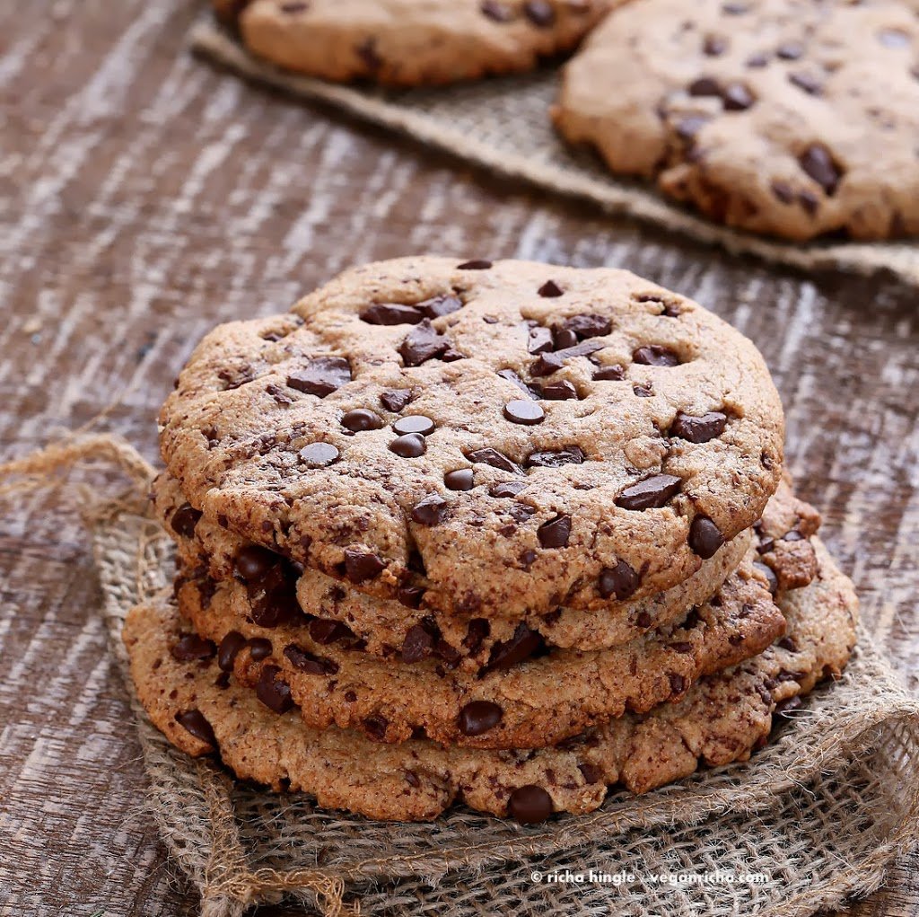 Giant Vegan Chocolate Chip Cookie | https://veganricha.com #vegan #cookie #chocolatechip