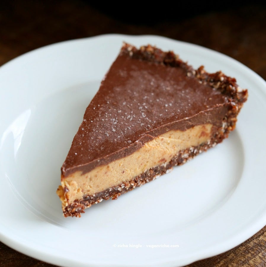 Vegan Salted Caramel Pie - layers of Salted Date Caramel, Chocolate Ganache and Almond Chocolate Crust. No Bake #Glutenfree #vegan #palmOilFree | VeganRicha.com