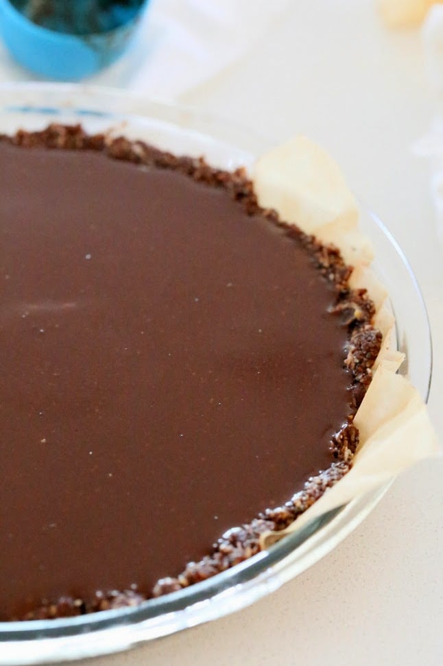 Vegan Salted Caramel Chocolate Pie | Vegan Richa