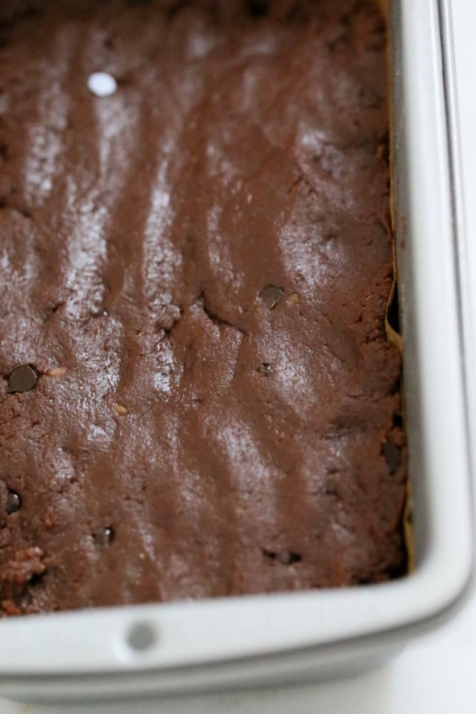 These Vegan Coconut flour brownies are fudgy, moist and perfect for the chocolate craving. No dairy, eggs, gluten, grain, yeast, soy or nut | VeganRicha.com #vegan #glutenfree #brownie