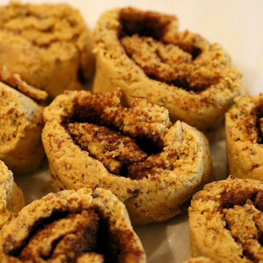 Gluten-free Pumpkin Cinnamon Rolls | Vegan Richa
