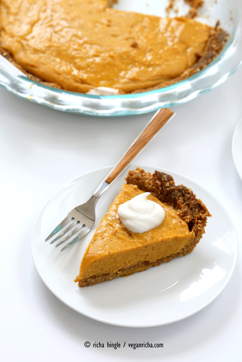 This No Bake Vegan Pumpkin Pie with Gluten-free Gingerbread Crust is easy to put together and is perfect with whipped coconut cream. Soy-free Holiday Recipe | Vegan Richa