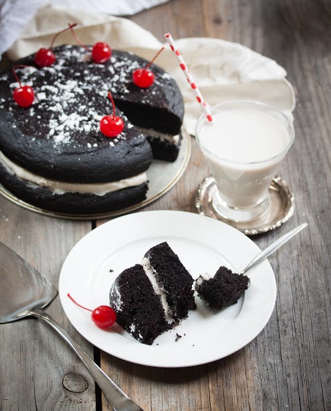 Devil's food cake