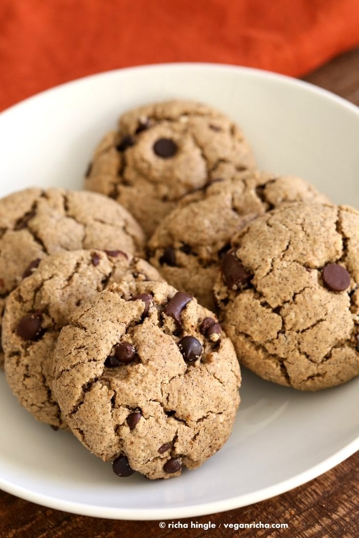 Gluten free Vegan Chocolate Chip Cookies | Vegan Richa