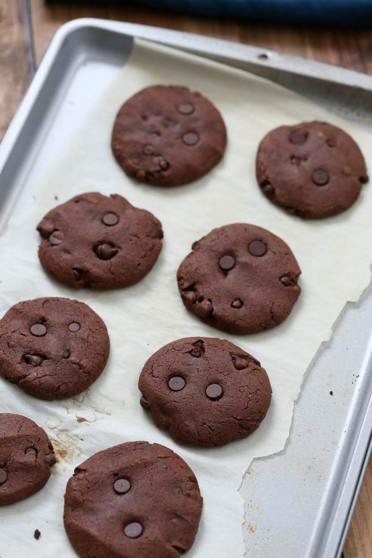 Vegan Double Chocolate Chip Cookies | Vegan Richa
