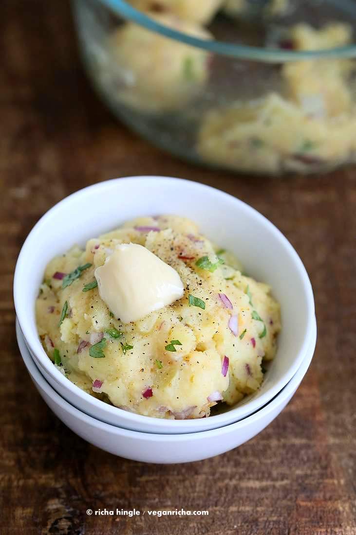 Aloo Bharta - Indian Mashed Potatoes | Vegan Richa
