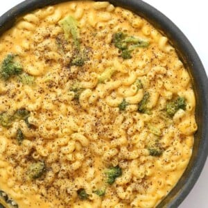 Vegan Black Pepper Mac and cheese | Vegan Richa #vegan #macncheese #nutfree #veganricha