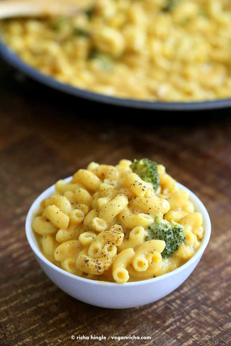 Vegan Black Pepper Mac and cheese | Vegan Richa #vegan #macncheese #nutfree