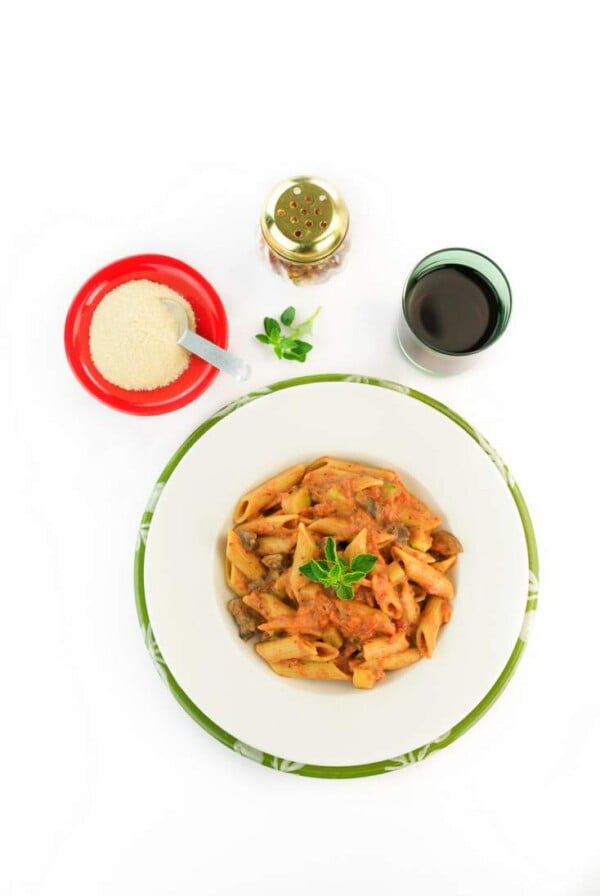 One Pot Vegan Vodka Sauce Pasta #glutenfree #veganricha #vegan