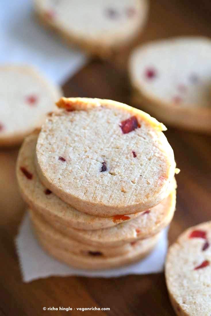 Vegan Coconut Oil Shortbread Cookies with Pumpkin Pie Spice | https://veganricha.com #vegan #cookie #shortbread