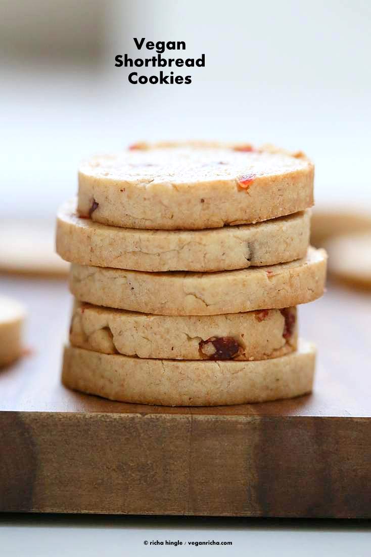 Vegan Coconut Oil Shortbread Cookies with Pumpkin Pie Spice | https://VeganRicha.com #vegan #cookie #shortbread