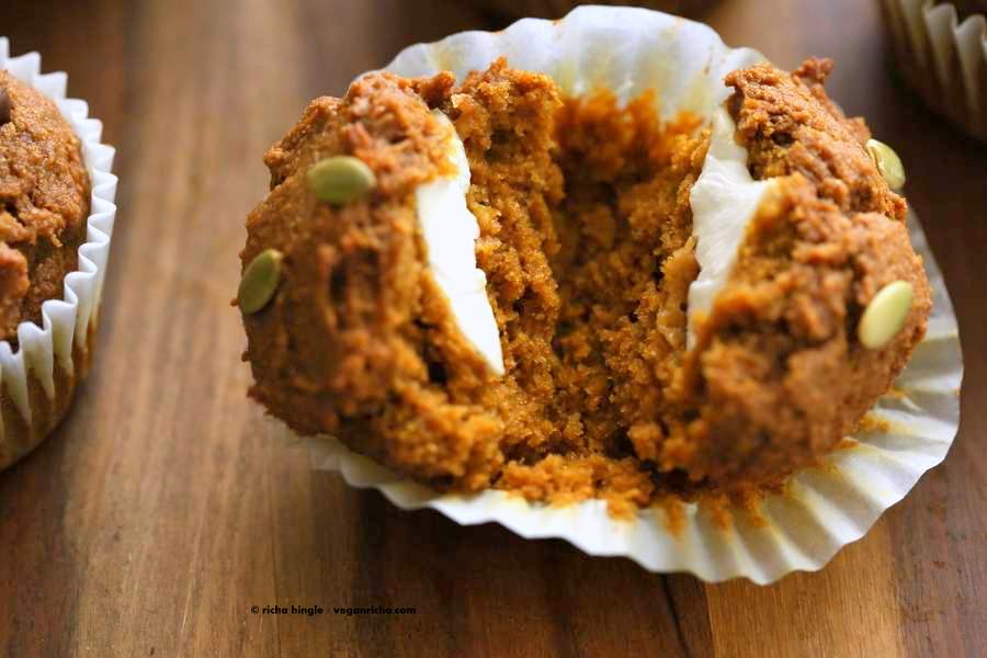 One Bowl Vegan Pumpkin Cream Cheese Muffins | https://veganricha.com #pumpkin #fall #spices #vegan #breakfast #muffin These muffins have pumpkin puree, pumpkin pie spices, all whole grain flour and are filled with vegan cream cheese in the center! One Bowl Pumpkin Muffins