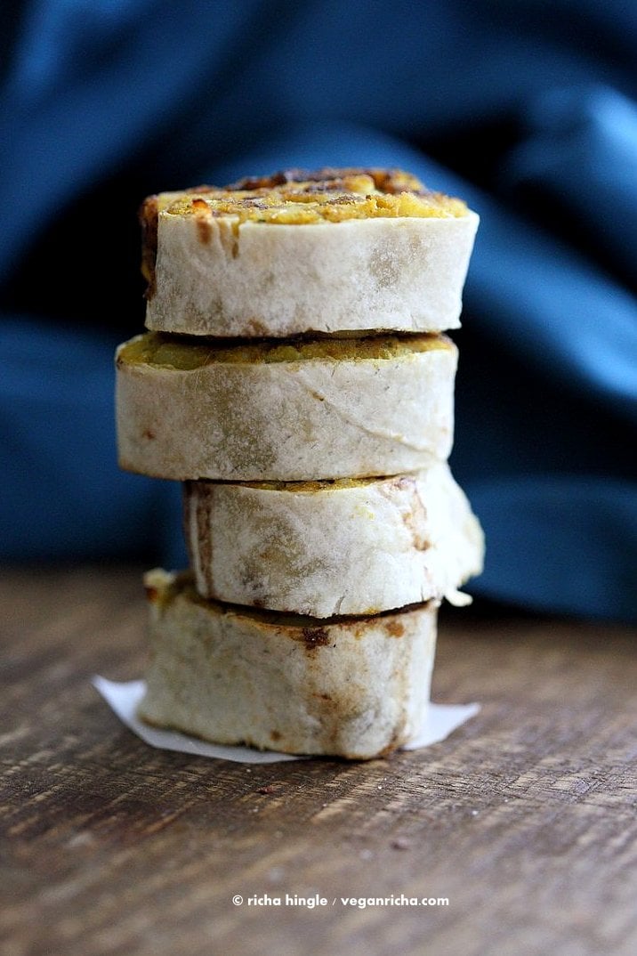 Samosa Pinwheels - Spiced Potato Pinwheels with quick Tamarind Chutney | VeganRicha.com #vegan #appetizer #samosa