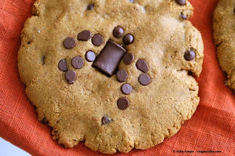 Vegan Pumpkin Chocolate Chip Cookies. Use chocolate chips on the Pumpkin cookies to make your favorite Halloween insects. | VeganRicha.com #vegan #cookie #recipe