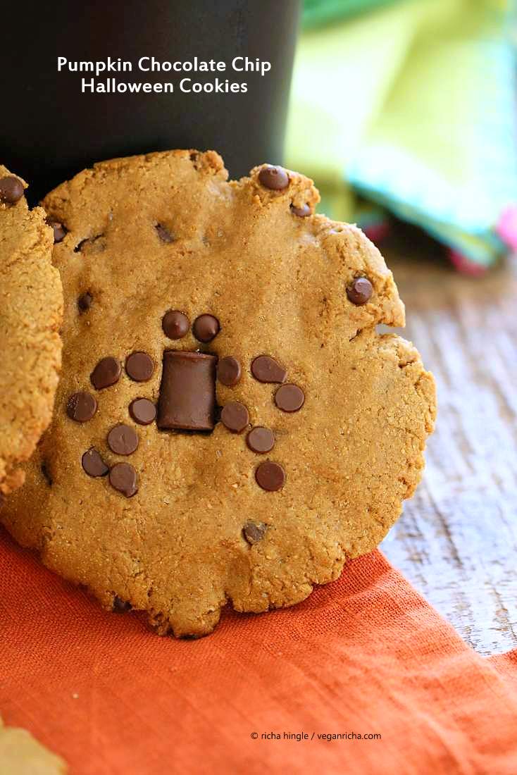 Vegan Pumpkin Chocolate Chip Cookies. Use chocolate chips on the Pumpkin cookies to make your favorite Halloween insects. | VeganRicha.com #vegan #cookie #recipe