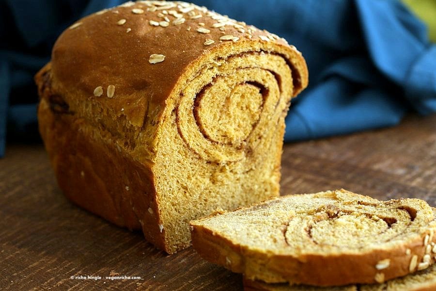 Pumpkin Cinnamon Swirl Bread! Pumpkin Sandwich bread with a swirl of cinnamon and sugar. Yeasted Loaf. | VeganRicha.com #vegan #breakfast #recipe