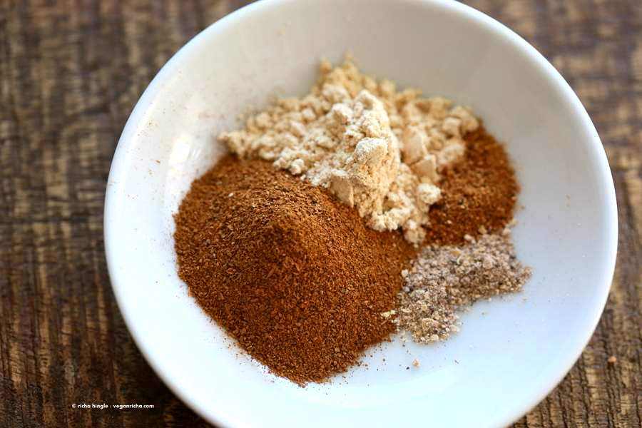 Pumpkin Pie Spice Recipe | https://VeganRicha.com