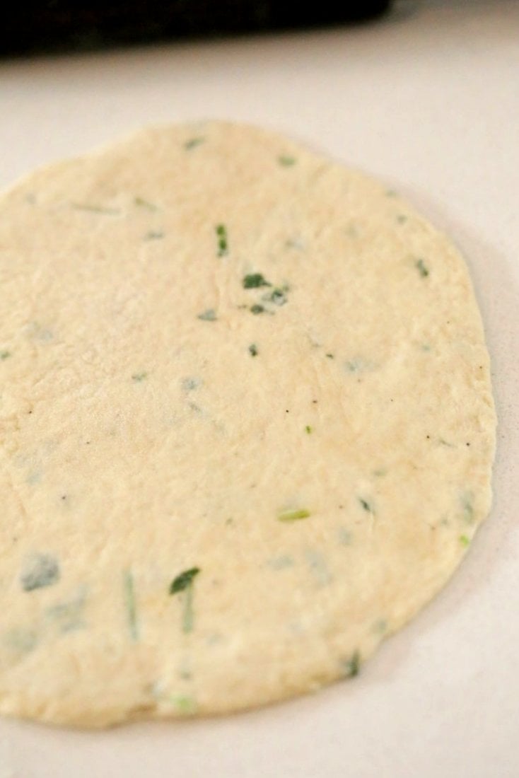 Garlic flatbread recipe No Yeast. This easy garlic herb flatbread has no yeast, doesn't need hours to rest, and has a secret ingredient. | VeganRicha.com #vegan #flatbread #recipe