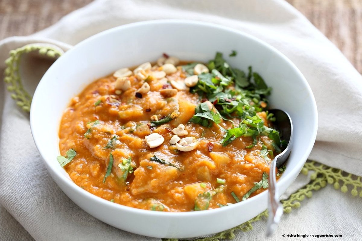 African Peanut Lentil Soup. African Peanut Stew with lentils and veggies. | VeganRicha.com #vegan #glutenfree #stew #recipe