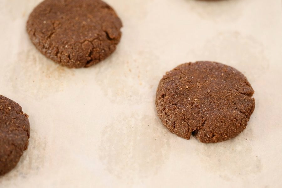 One Bowl Giant Molasses Cookies. Vegan Ginger molasses cookies. Huge, chewy and Crinkles! Easy #Holiday #Christmas #Cookie #Recipe.| VeganRicha.com