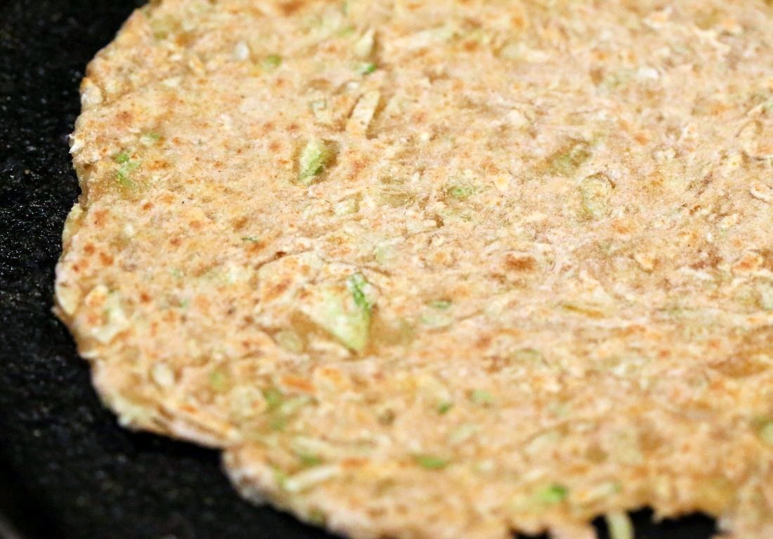 Lauki Paratha - Spiced Opo Squash / Zucchini Wheat Flatbread . Easy Indian flatbread. Yeast-free, Whole grain | VeganRicha.com #vegan #Indian #recipe