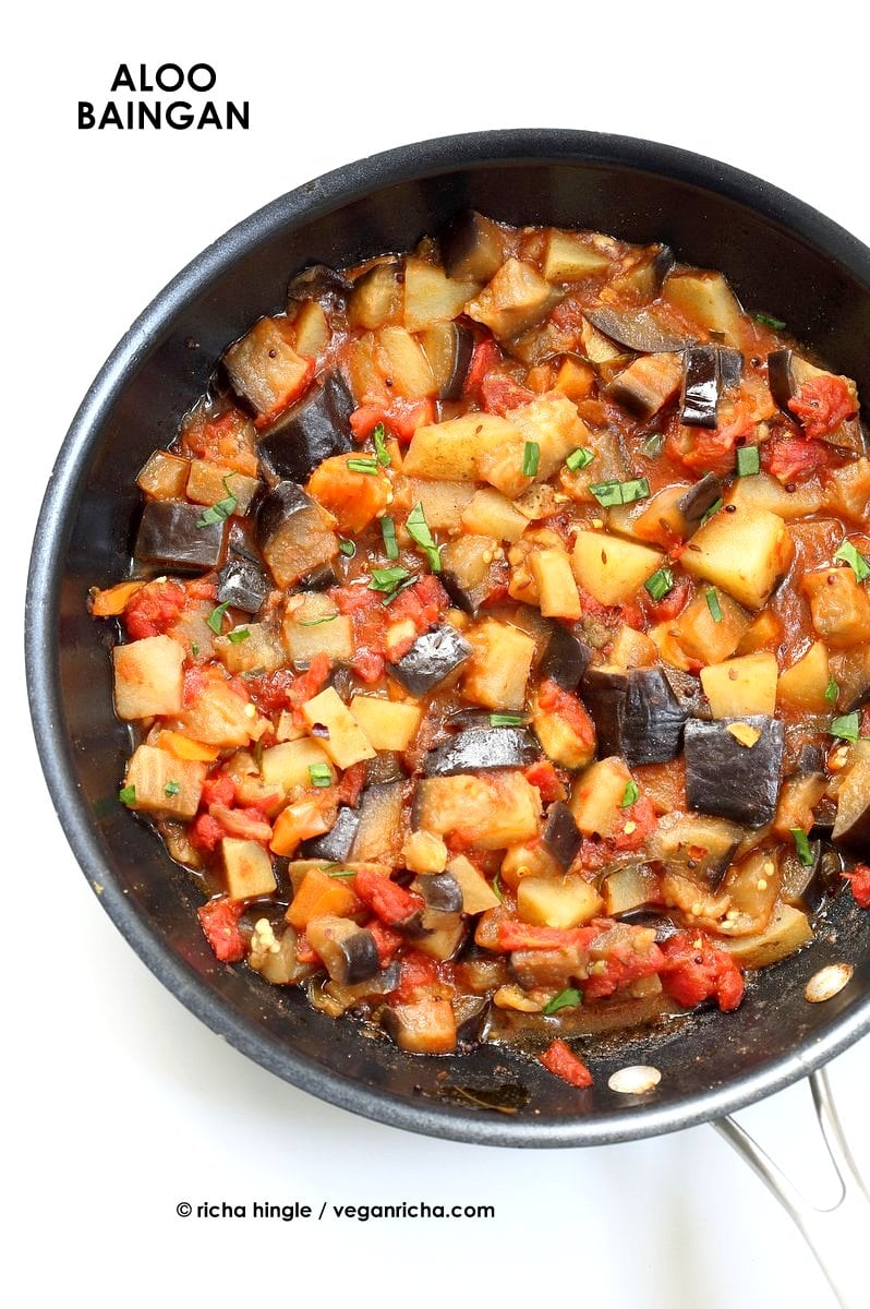 Easy Indian spiced Eggplants and Potatoes. Aloo Baingan Recipe. Curried Potato Eggplant side. | VeganRicha.com #vegan #glutenfree #Indian #eggplant #potato