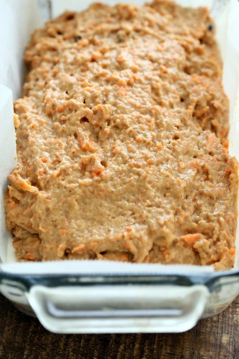 Vegan Carrot Cake Recipe. Vegan Carrot Cake Quick bread loaf with Cashew Cream Frosting. Moist, spiced, full of carrots. Low oil. Soyfree Palmoil-free | VeganRicha.com