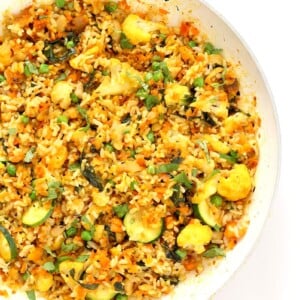 Vegetable Carrot Fried Rice with Indian spices. Carrot Veggie Brown Rice Pilaf. Colorful flavorful side for Easter or Holidays. #Vegan #Glutenfree #Soyfree #Recipe | VeganRicha.com #glutenfree #veganricha #vegan