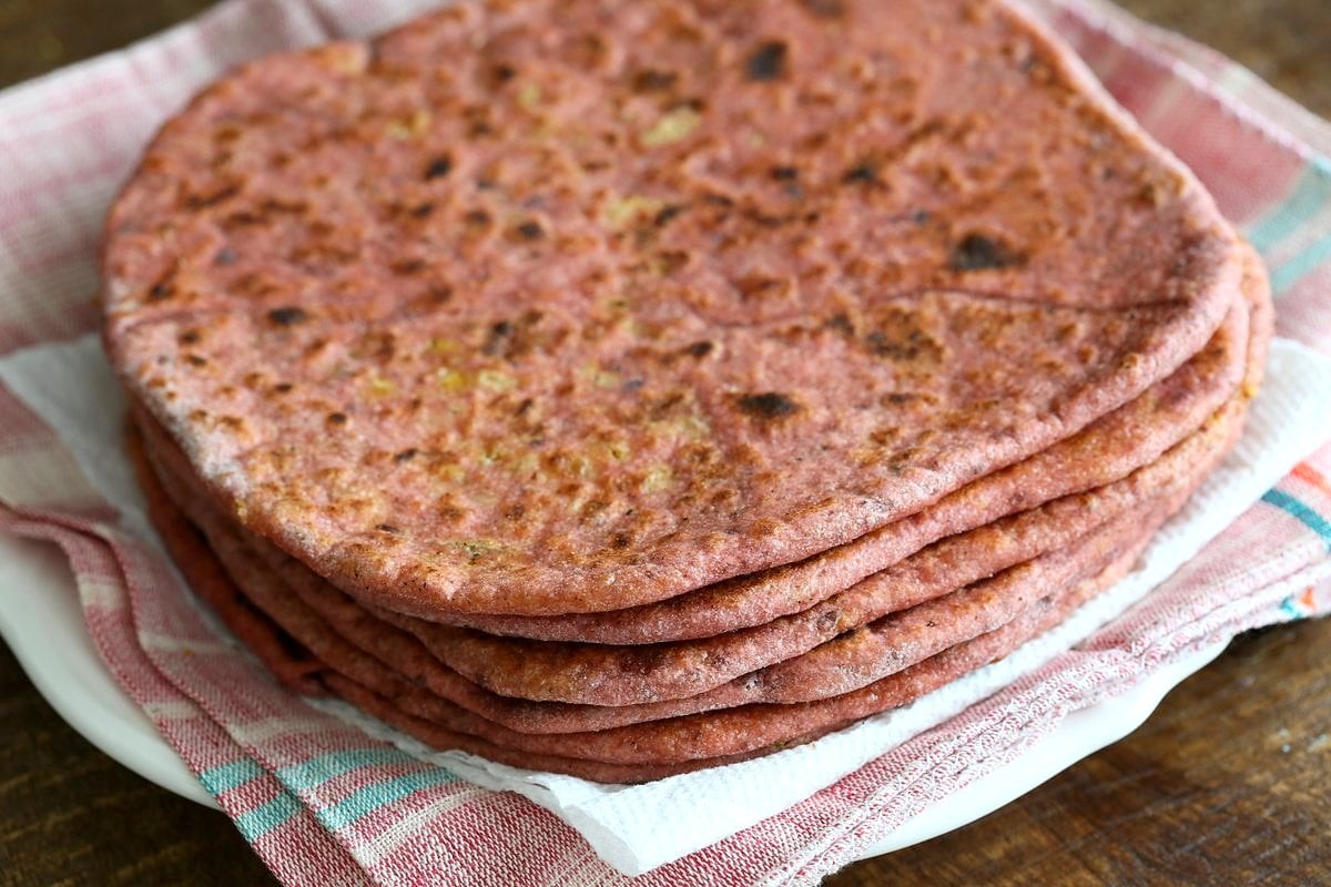 Beetroot Paratha - Beet flatbread Stuffed with Split Peas. Easy Pink flatbread stuffed with spiced split peas or chickpeas. Vegan Yeast-free flatbread Recipe | VeganRicha.com