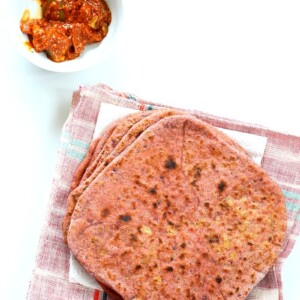 Beetroot Paratha - Beet flatbread Stuffed with Split Peas. Easy Pink flatbread stuffed with spiced split peas or chickpeas. Vegan Recipe. | VeganRicha.com #vegan #glutenfree #veganricha