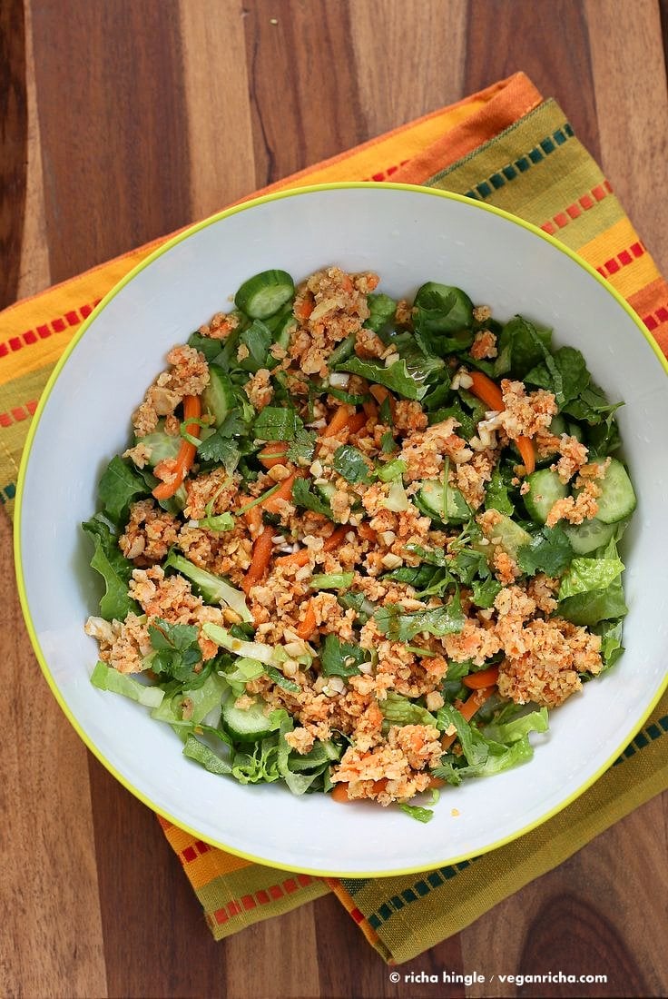 Thai Salad with Chickpea Carrot Crumble & Garlic Sesame Soy Sauce Dressing. Crunchy Summer Salad with Ginger Chickpea Carrot crumble and garlicky dressing. Use lentils for variation. Add roasted peanut or other nuts. Vegan Gluten-free Recipe | VeganRicha.com