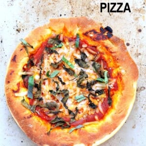 Vegan Deep Dish Pizza Recipe. Easy Deep Dish Pizza with from scratch crust, red pepper, spinach, vegan mozzarella and basil. Vegan Pizza Recipe. | VeganRicha.com #glutenfree #veganricha #vegan