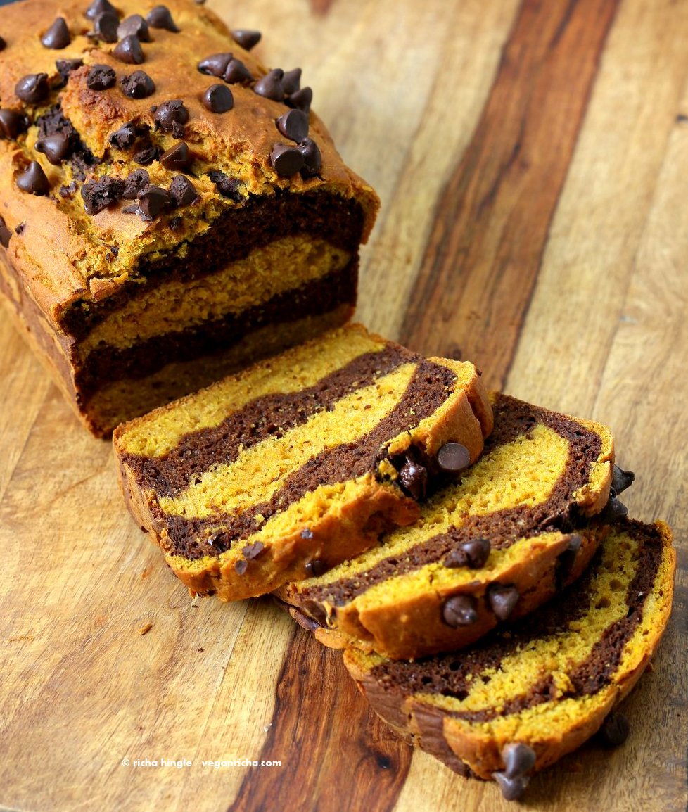 Easy Marbled Golden Pumpkin Chocolate Bread. Layers of Pumpkin Spice + Turmeric + Pumpkin puree, and Chocolate Cake. Vegan Soy-free Recipe | VeganRicha.com data-jpibfi-post-excerpt=