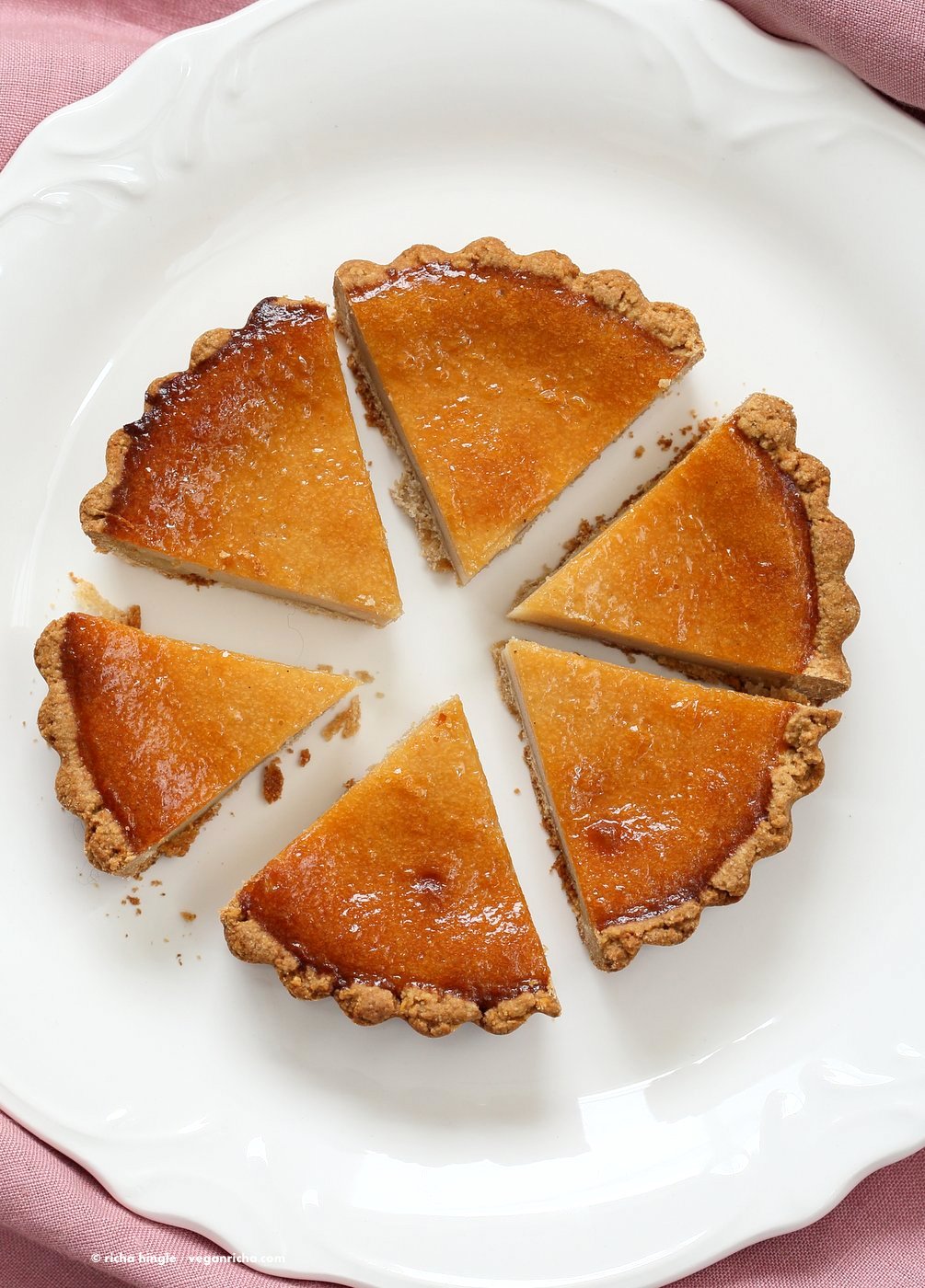 Easy Vegan Cheesecake. Baked Vegan Cheesecake Recipe with Cashews and non dairy yogurt. Soy-free Gluten-free Recipe. | VeganRicha.com