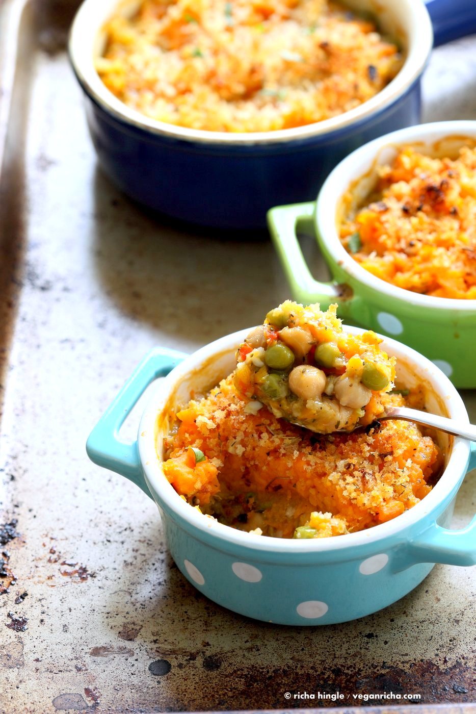 Vegan Shepherds Pie with Chickpeas and Sweet Potato mash. Crusted with breadcrumbs, garlic and herbs. 1 hour easy Vegetarian Shepherds Pie. Vegan Nut-free Soy-free Recipe. Can be gluten-free | VeganRicha.com