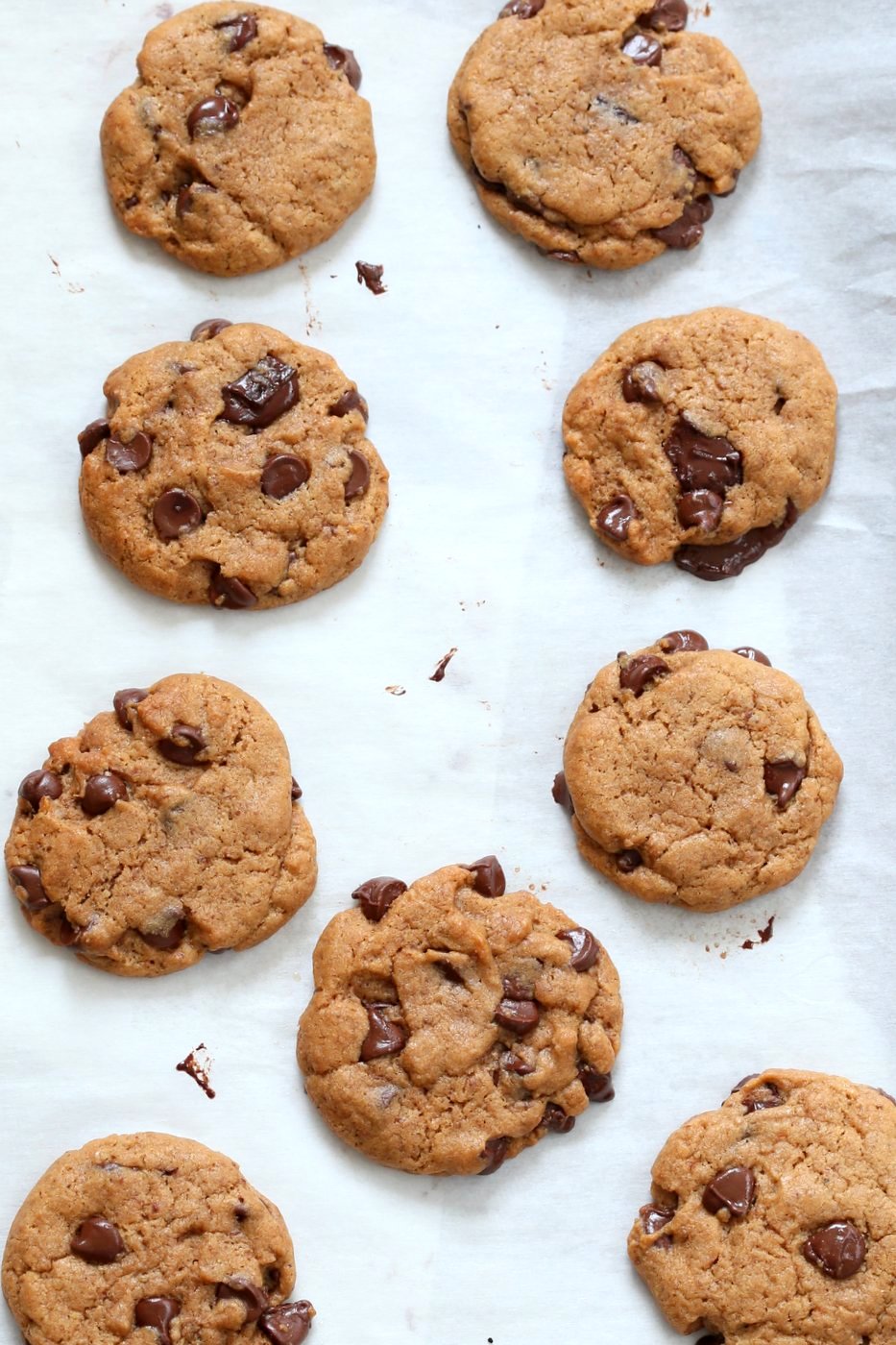 The Best Vegan Chocolate Chip Cookies. Palm oil-free! Gluten-free option. Somer's Easy Classic Chocolate Chip Cookies that are perfect for the holidays, bake sales and gifting. Vegan Nut-free Soy-free Palm oil-free Recipe. | VeganRicha.com