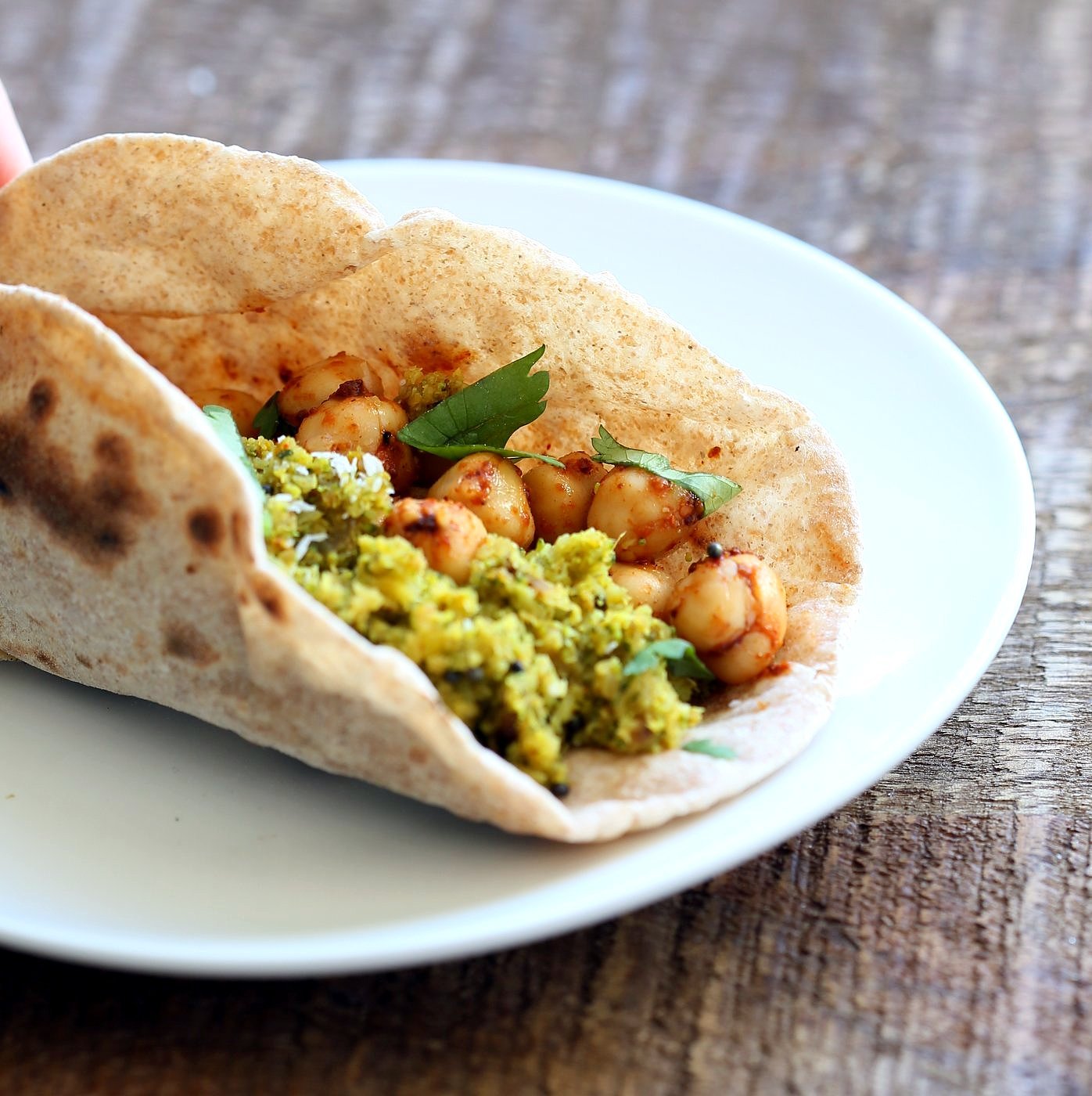 Broccoli Stir fry with Indian Spices - Broccoli Sabji with mustard seeds, coriander, fenugreek, turmeric and cinnamon. 1 pot, 20 mins. #Vegan #Glutenfree #Soyfree #Broccoli #Recipe. Serve as a side, or with dal, or fill up a taco or wrap. | VeganRicha.com