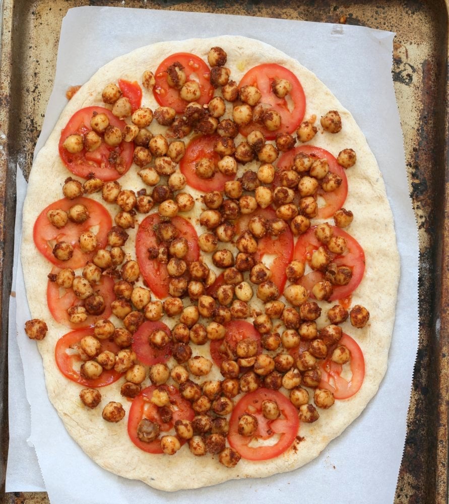 Ethiopian Berbere Chickpea Pizza with Tahini Garlic Dressing. Amazingly flavorful pizza. Dress with tahini dressing, vegan ranch or other creamy dressing. Vegan Soyfree Nut-free Recipe. Gluten-free Crust option. | VeganRicha.com