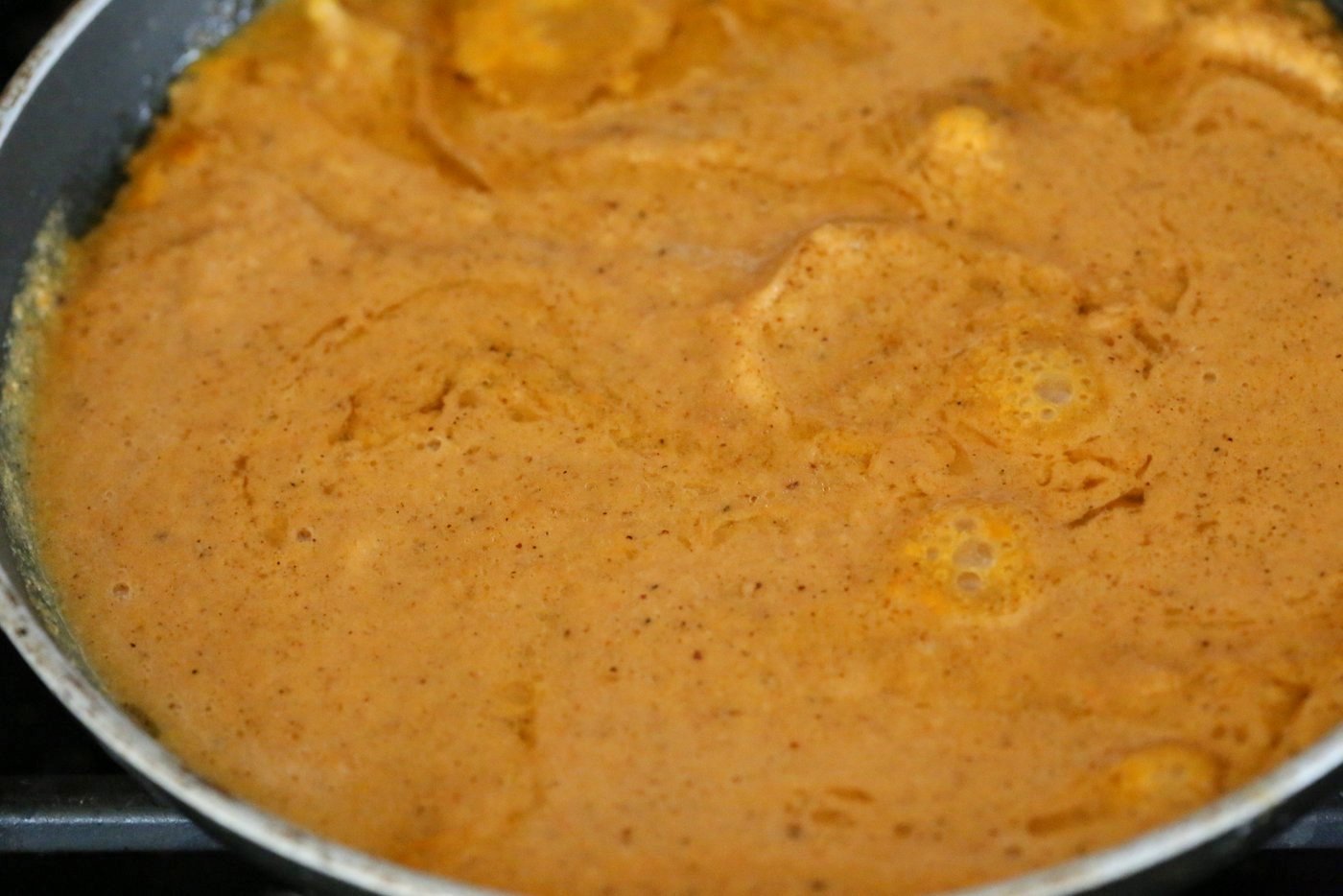 Veg Kolhapuri Recipe - Veggies in Sesame Coconut Tomato Kolhapuri Sauce. Use up the leftover veggies in this flavorful sauce. Anything goes. Add cooked beans for added protein. #Vegan #Glutenfree #Soyfree #Nutfree #veganricha #Recipe. | VeganRicha.com